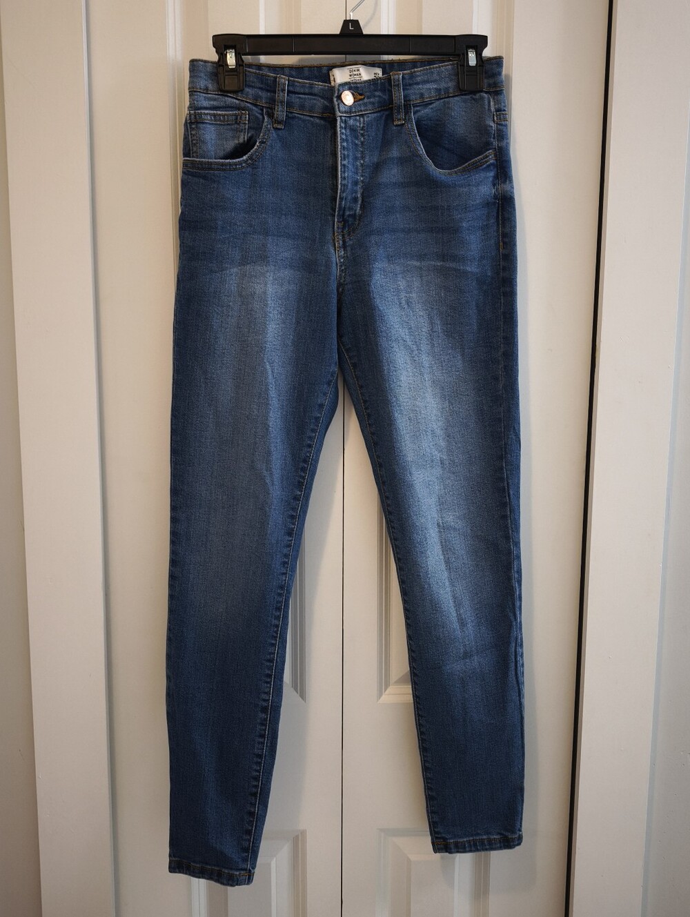 NWT Lefties Denim Woman Mid Blue Jeans - 28